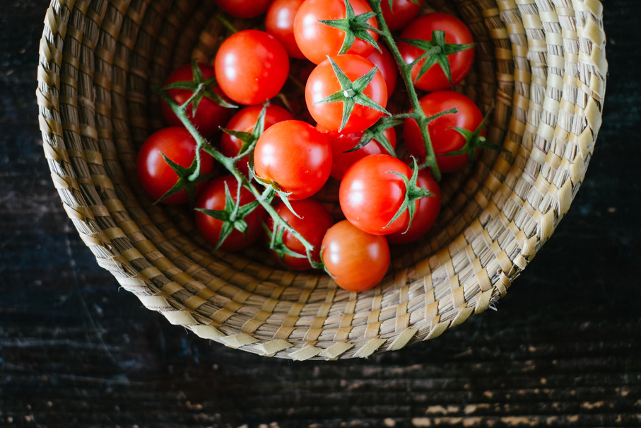 ciliegino in a basket